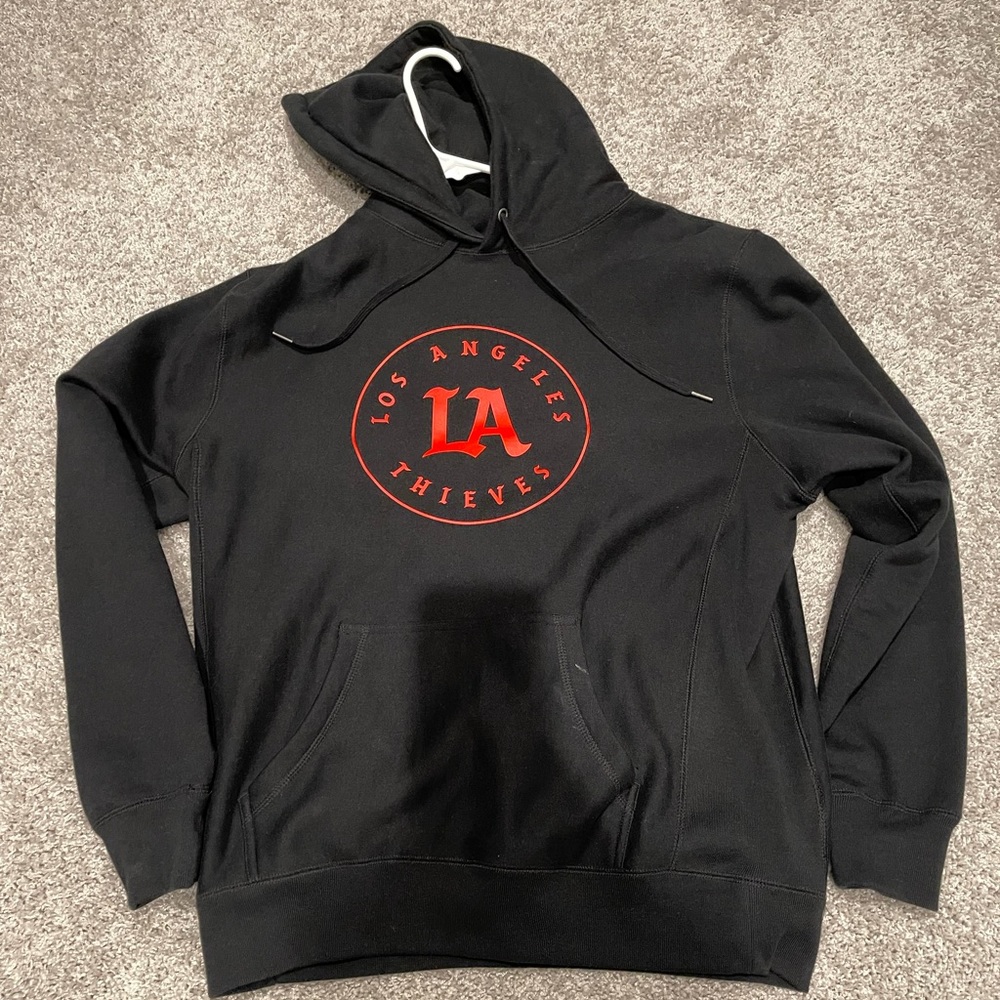 100 thieves LA sweatshirt